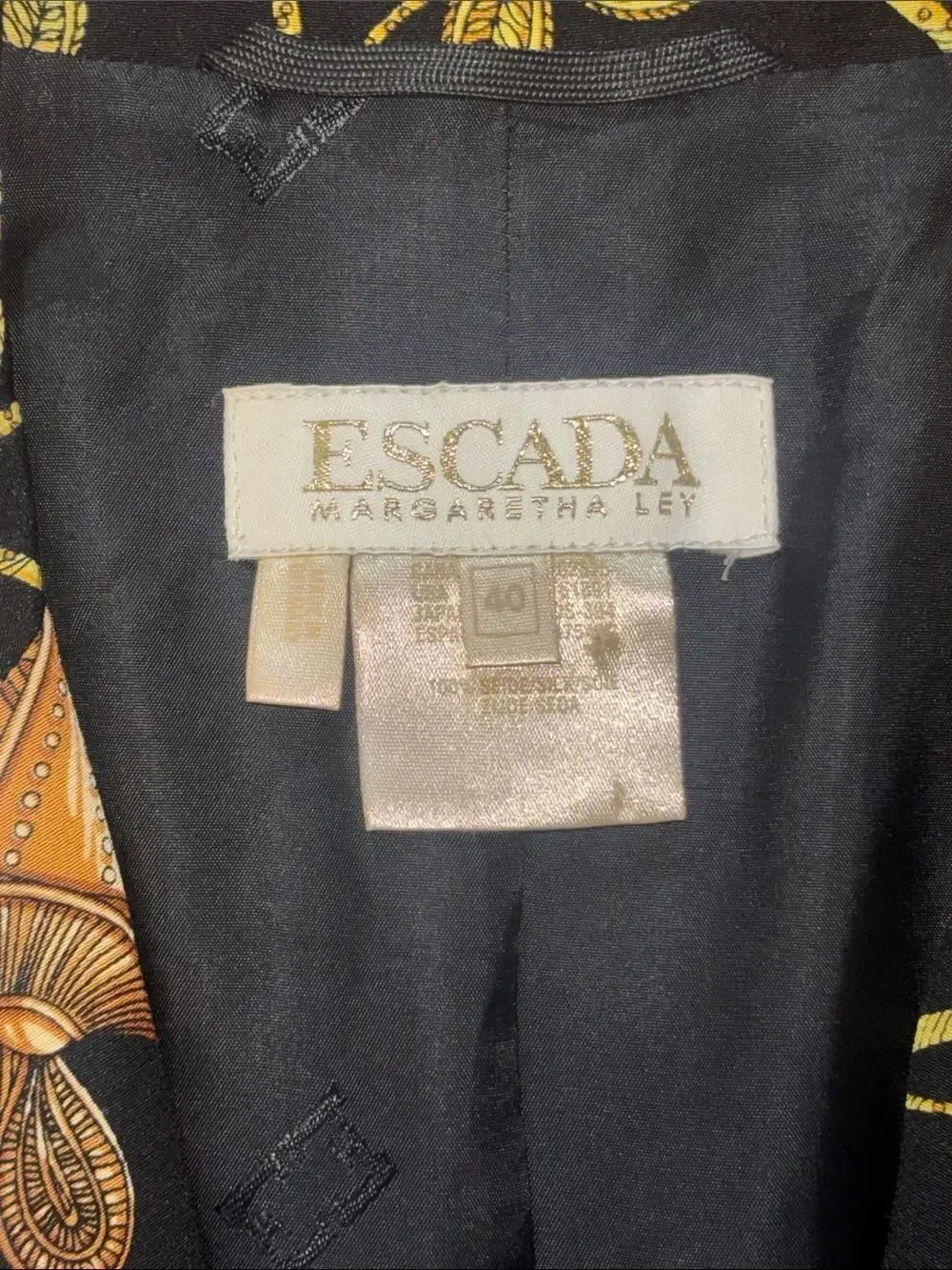 Escada Margaretha Ley 100% Silk Print Jacket, black, tan, gold, size 40, US 10